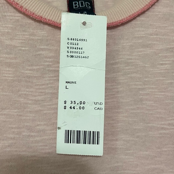 Urban Outfitters NWT Katie exposed seam baby tee size L - Picture 3 of 4